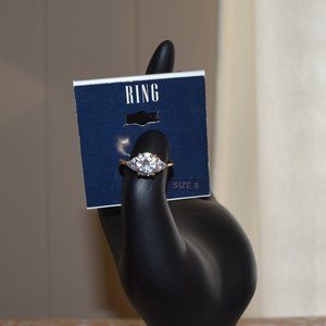 🍂 NWT Gold-Tone Ring 8